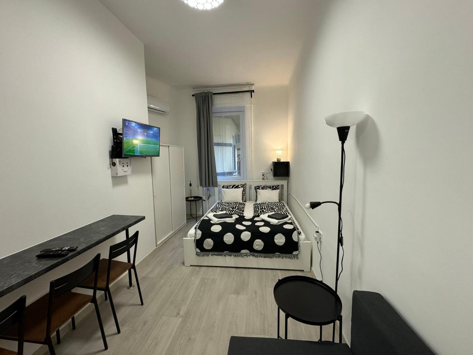 Mano Studios Budapest II Luaran gambar